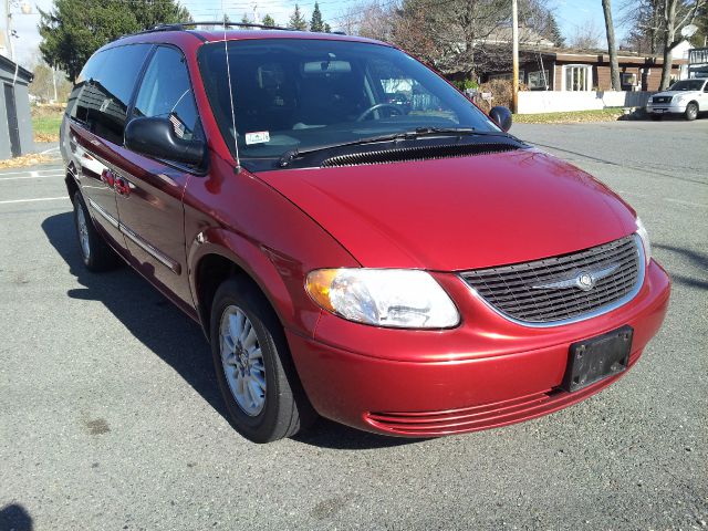 2004 Chrysler Town and Country Open-top