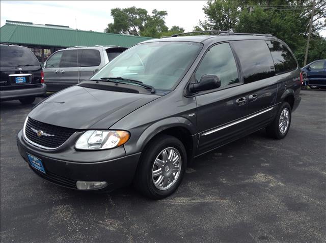 2004 Chrysler Town and Country 3.5