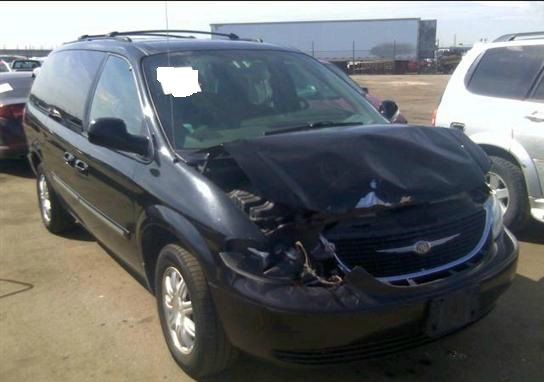 2004 Chrysler Town and Country Open-top