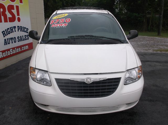 2004 Chrysler Town and Country Elk Conversion Van