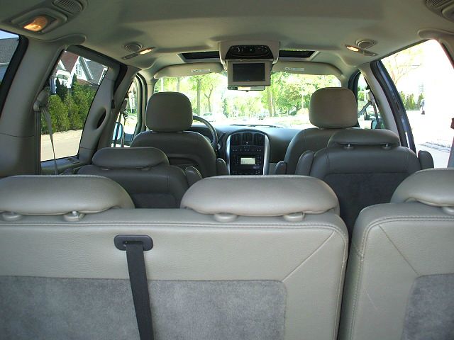 2005 Chrysler Town and Country 3.5