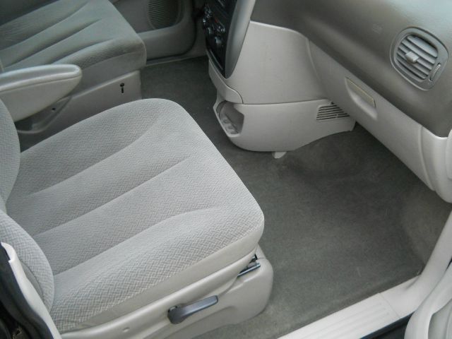 2006 Chrysler Town and Country 3.5