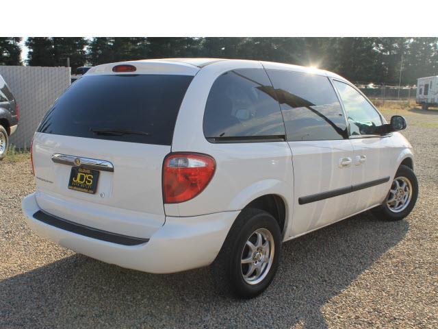 2006 Chrysler Town and Country Unknown