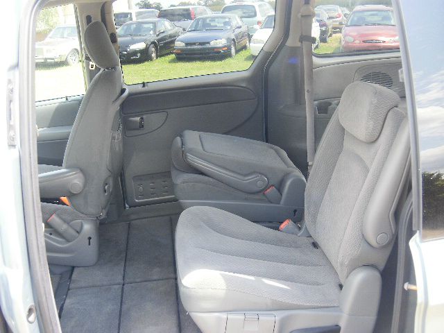 2006 Chrysler Town and Country Elk Conversion Van