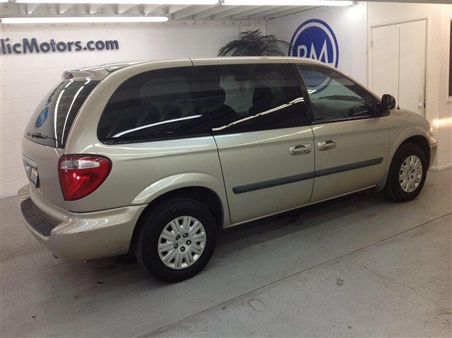 2006 Chrysler Town and Country Supercab 139 XLT 4WD