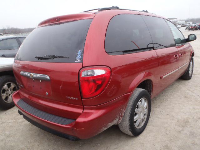 2006 Chrysler Town and Country 3.5