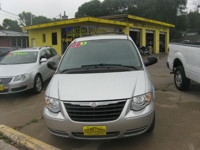 2006 Chrysler Town and Country 3.5