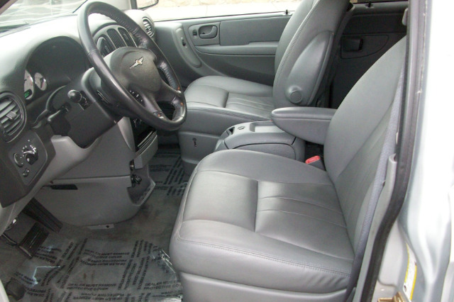 2006 Chrysler Town and Country 3.5