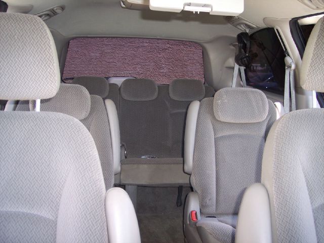 2006 Chrysler Town and Country 3.5