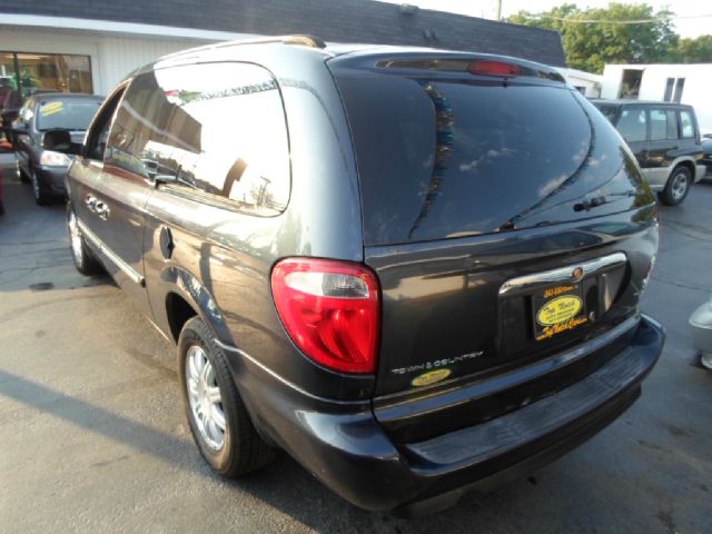 2007 Chrysler Town and Country 3.5