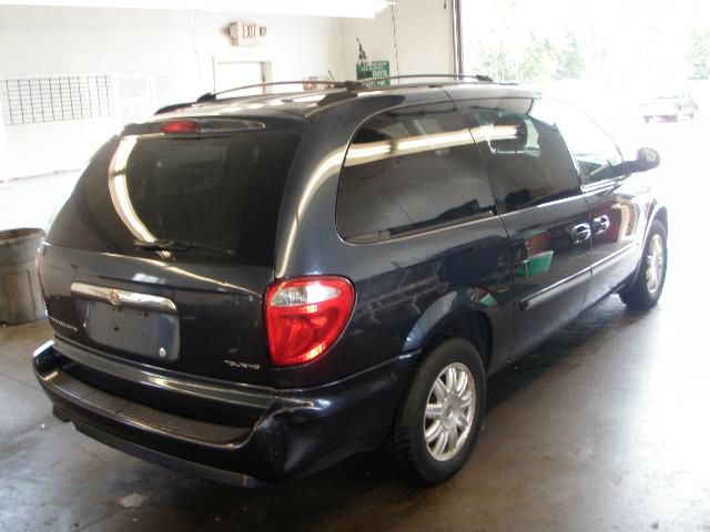 2007 Chrysler Town and Country 3.5