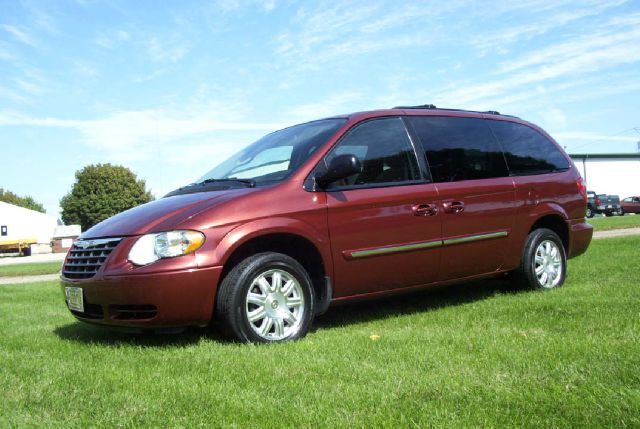 2007 Chrysler Town and Country 3.5