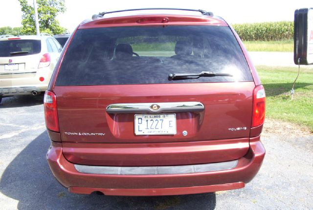 2007 Chrysler Town and Country 3.5