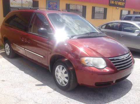 2007 Chrysler Town and Country 3.5