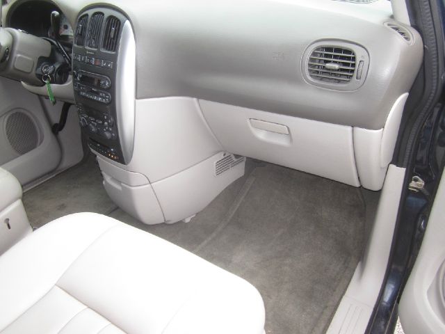 2007 Chrysler Town and Country 3.5