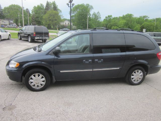 2007 Chrysler Town and Country 3.5