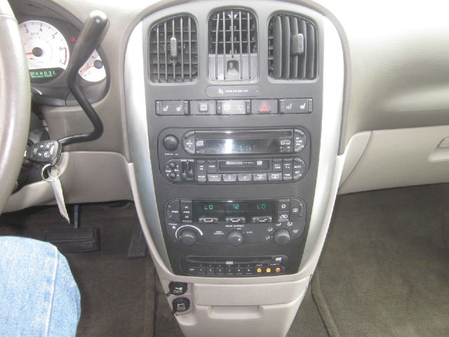 2007 Chrysler Town and Country 3.5