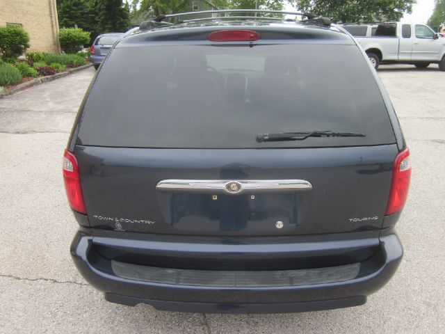 2007 Chrysler Town and Country 3.5