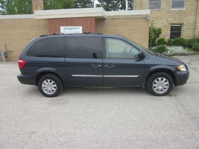 2007 Chrysler Town and Country 3.5