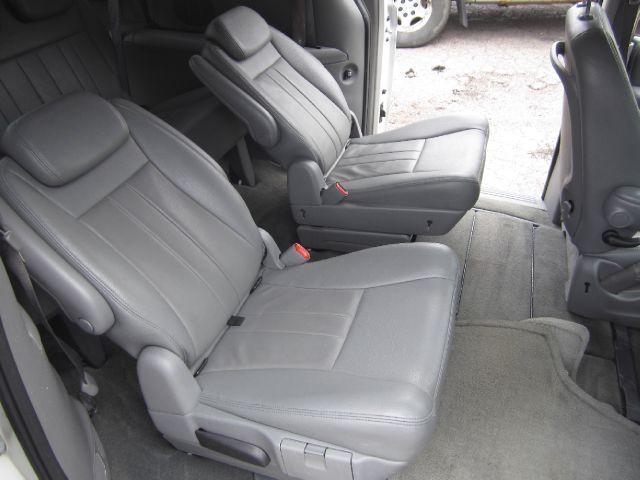 2007 Chrysler Town and Country 3.5