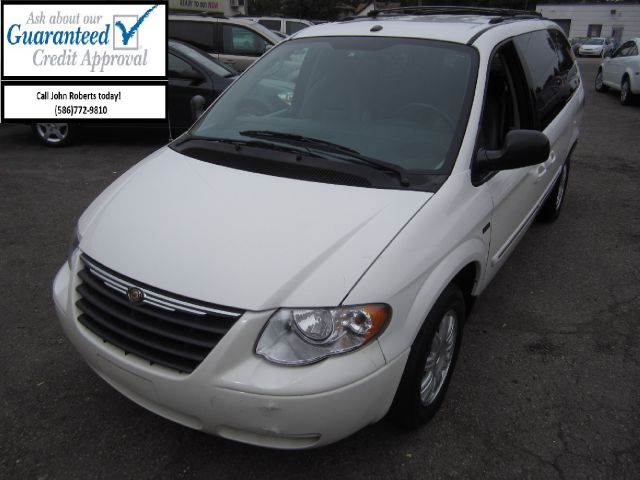 2007 Chrysler Town and Country 3.5