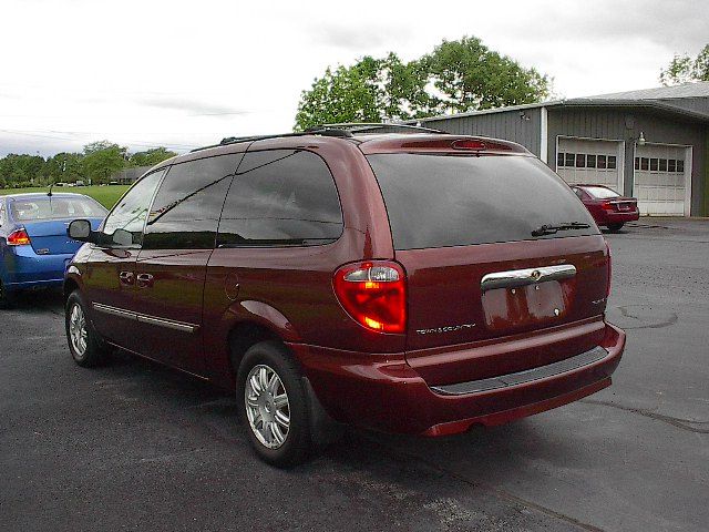 2007 Chrysler Town and Country 3.5