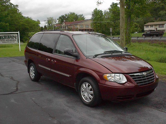 2007 Chrysler Town and Country 3.5