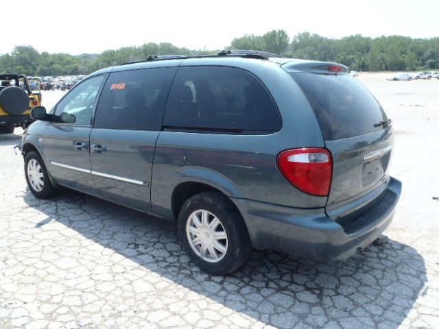 2007 Chrysler Town and Country 3.5