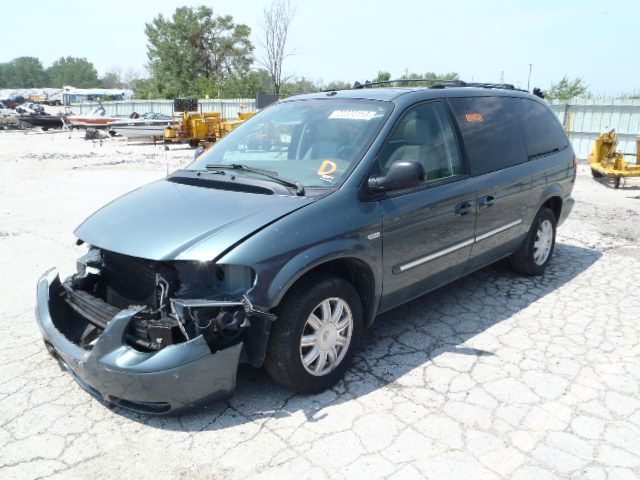 2007 Chrysler Town and Country 3.5