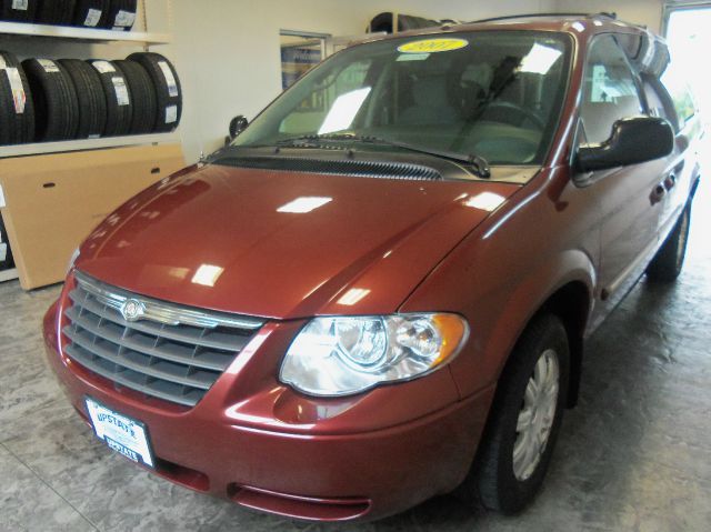 2007 Chrysler Town and Country 3.5