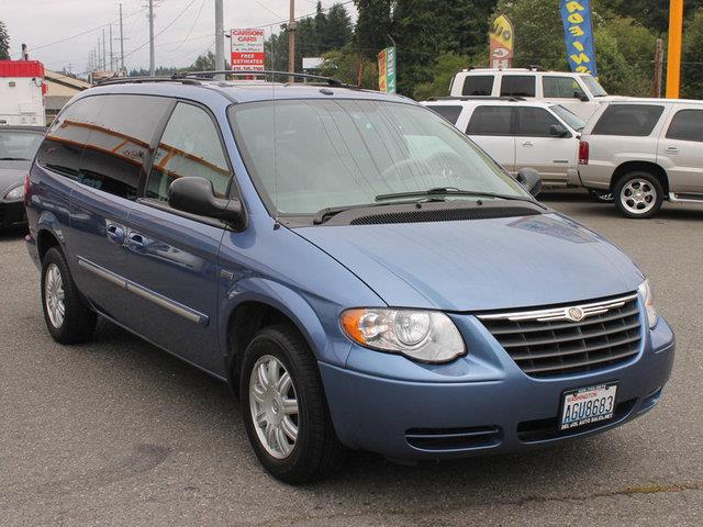 2007 Chrysler Town and Country 3.5