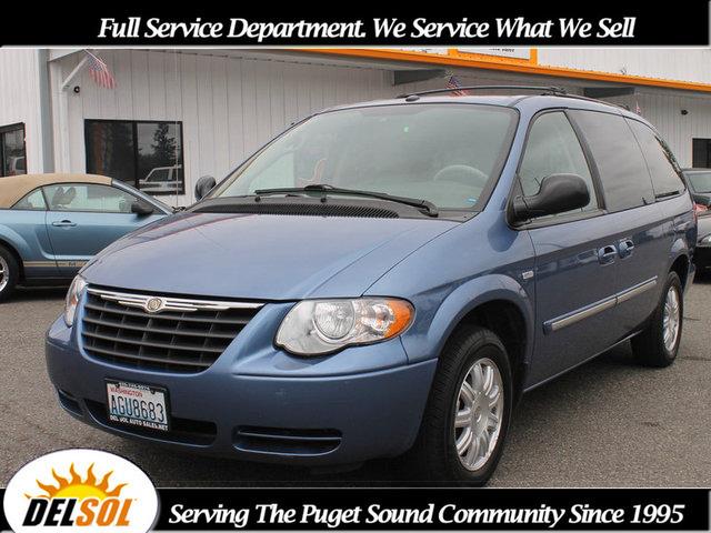 2007 Chrysler Town and Country 3.5