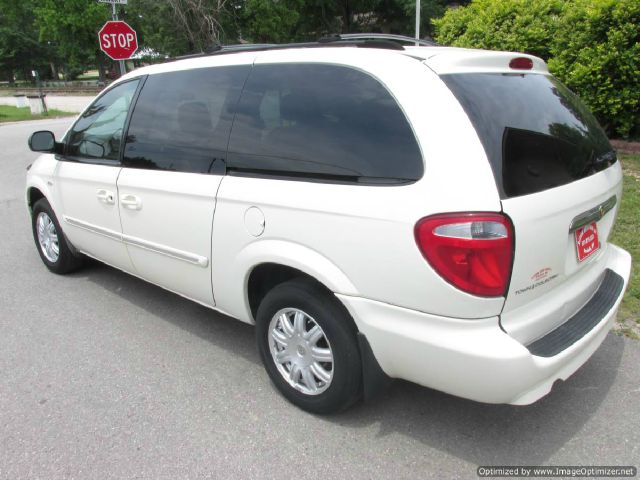 2007 Chrysler Town and Country 3.5