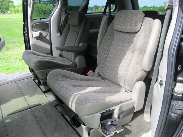 2007 Chrysler Town and Country 3.5