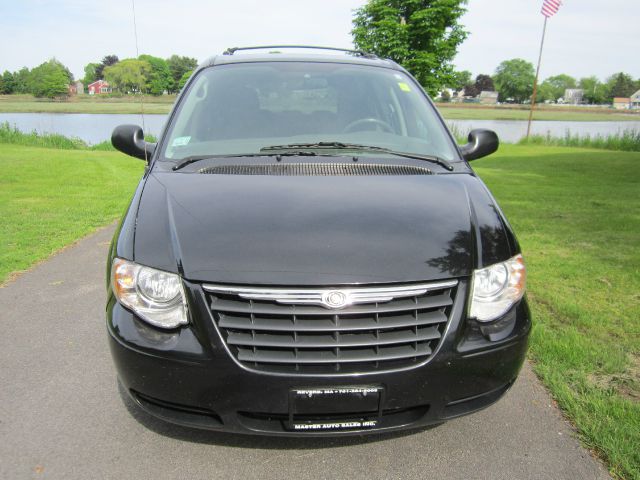 2007 Chrysler Town and Country 3.5