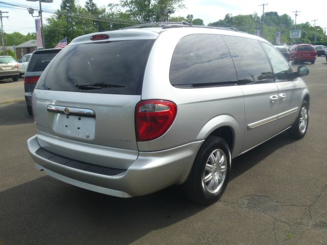 2007 Chrysler Town and Country 3.5