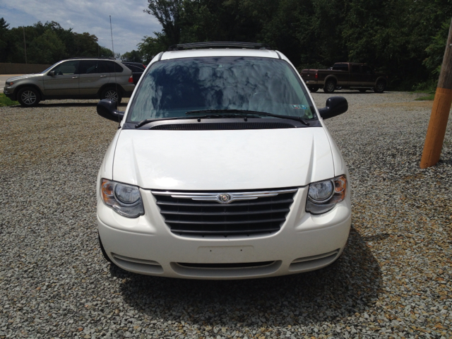 2007 Chrysler Town and Country 3.5