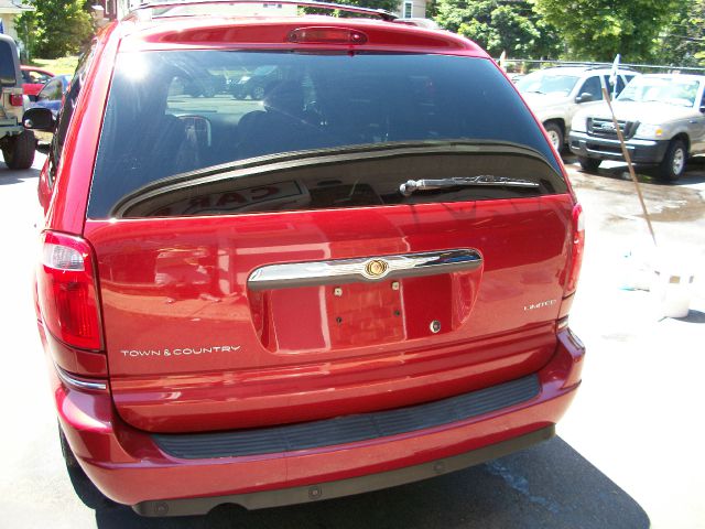 2007 Chrysler Town and Country SLT 25