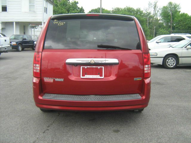 2008 Chrysler Town and Country Elk Conversion Van