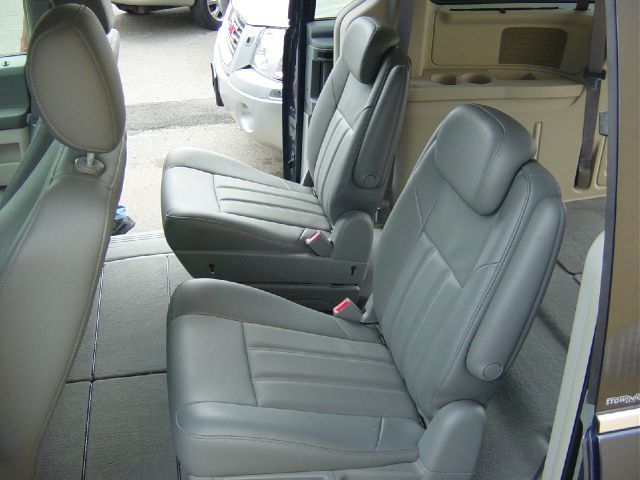 2008 Chrysler Town and Country 3.5