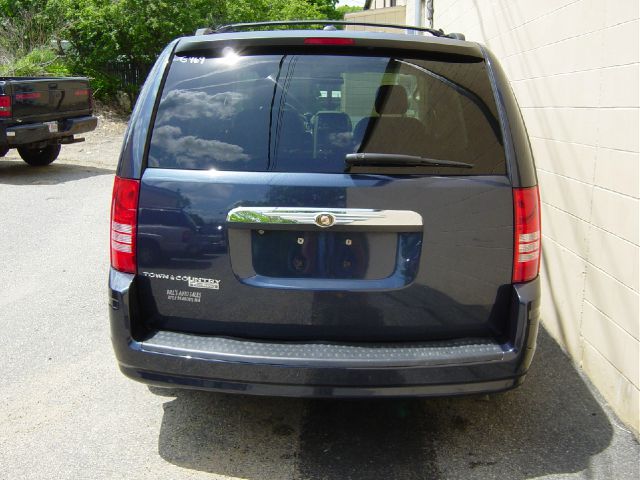 2008 Chrysler Town and Country 3.5