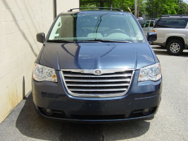 2008 Chrysler Town and Country 3.5