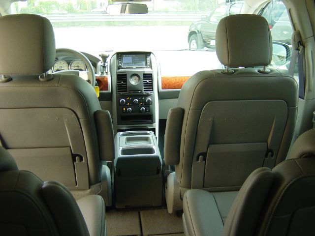 2008 Chrysler Town and Country 3.5