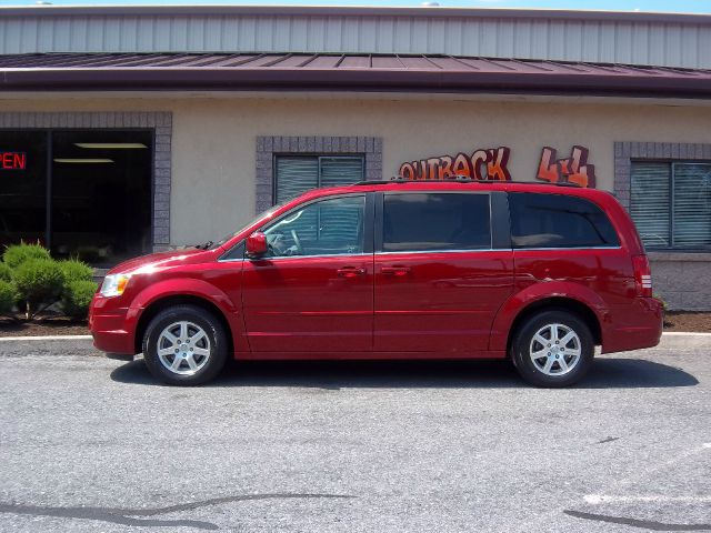 2008 Chrysler Town and Country 3.5