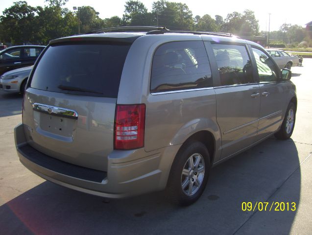 2008 Chrysler Town and Country 3.5