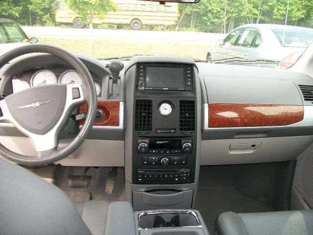 2008 Chrysler Town and Country 3.5