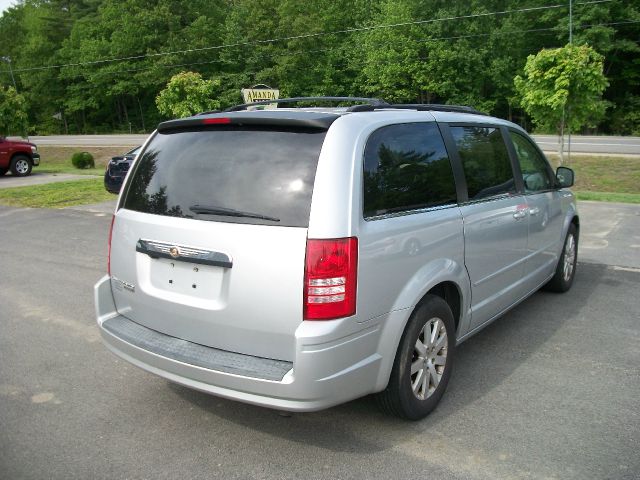 2008 Chrysler Town and Country 3.5