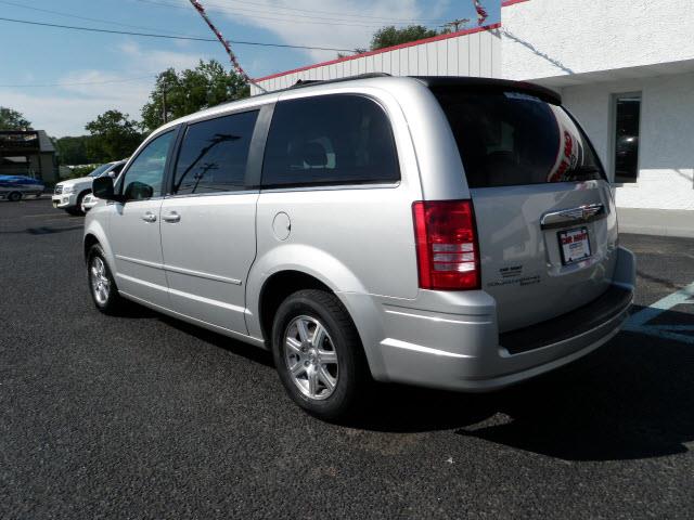 2008 Chrysler Town and Country 3.5