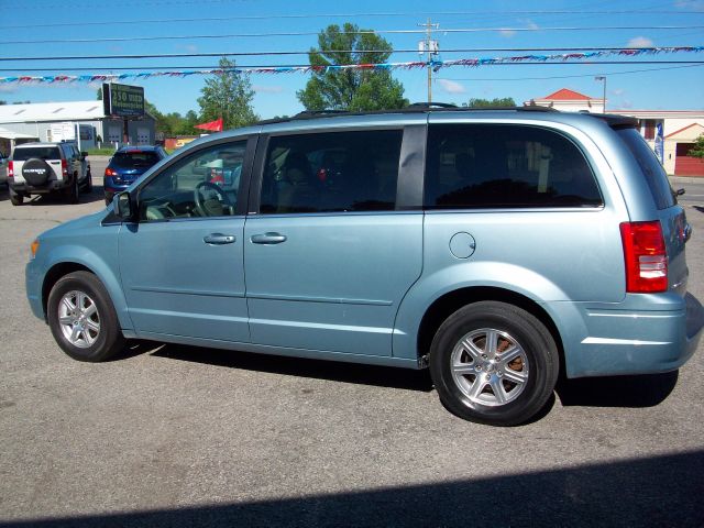 2008 Chrysler Town and Country 3.5