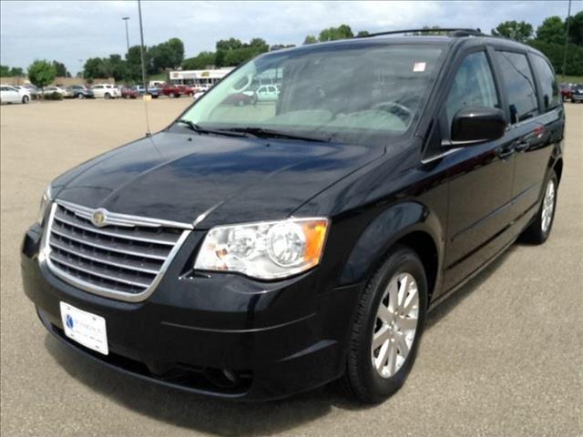 2008 Chrysler Town and Country 3.5